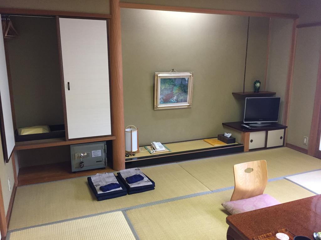 Ryokan Mitsuwa Toyooka  Zewnętrze zdjęcie