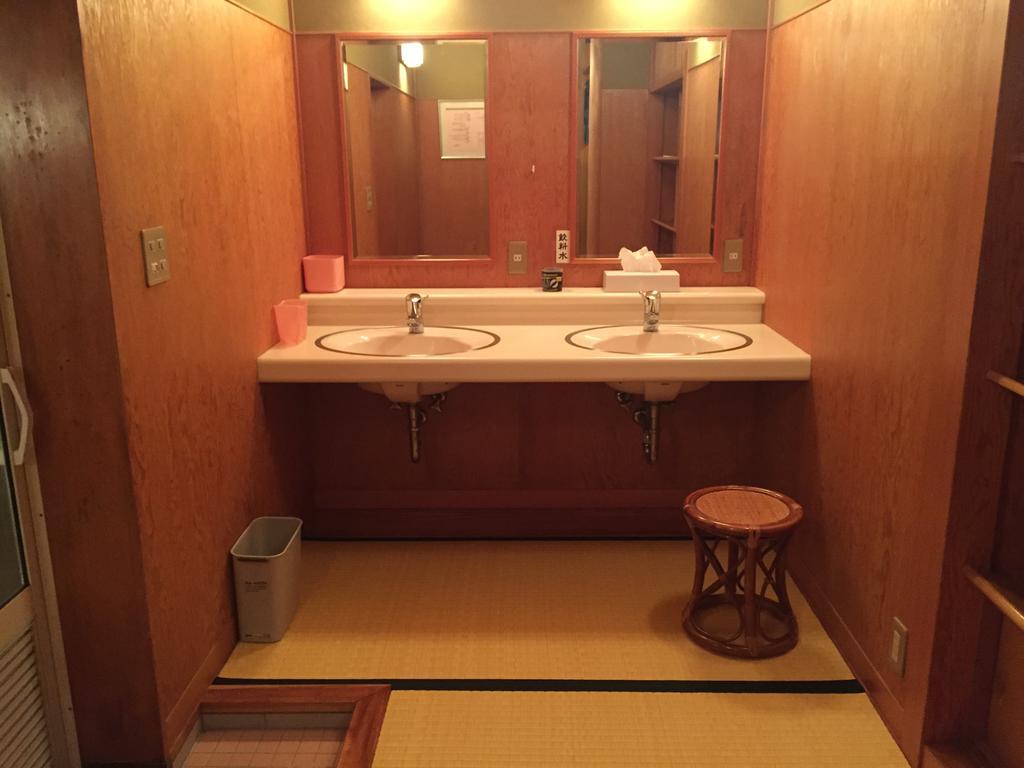 Ryokan Mitsuwa Toyooka  Zewnętrze zdjęcie